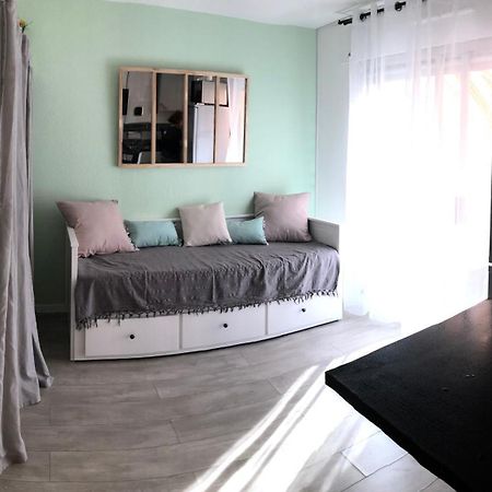 בנדול Studio Avec Terrasse Et Piscine מראה חיצוני תמונה