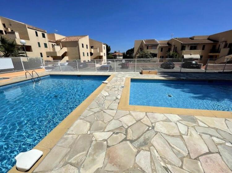 בנדול Studio Avec Terrasse Et Piscine מראה חיצוני תמונה